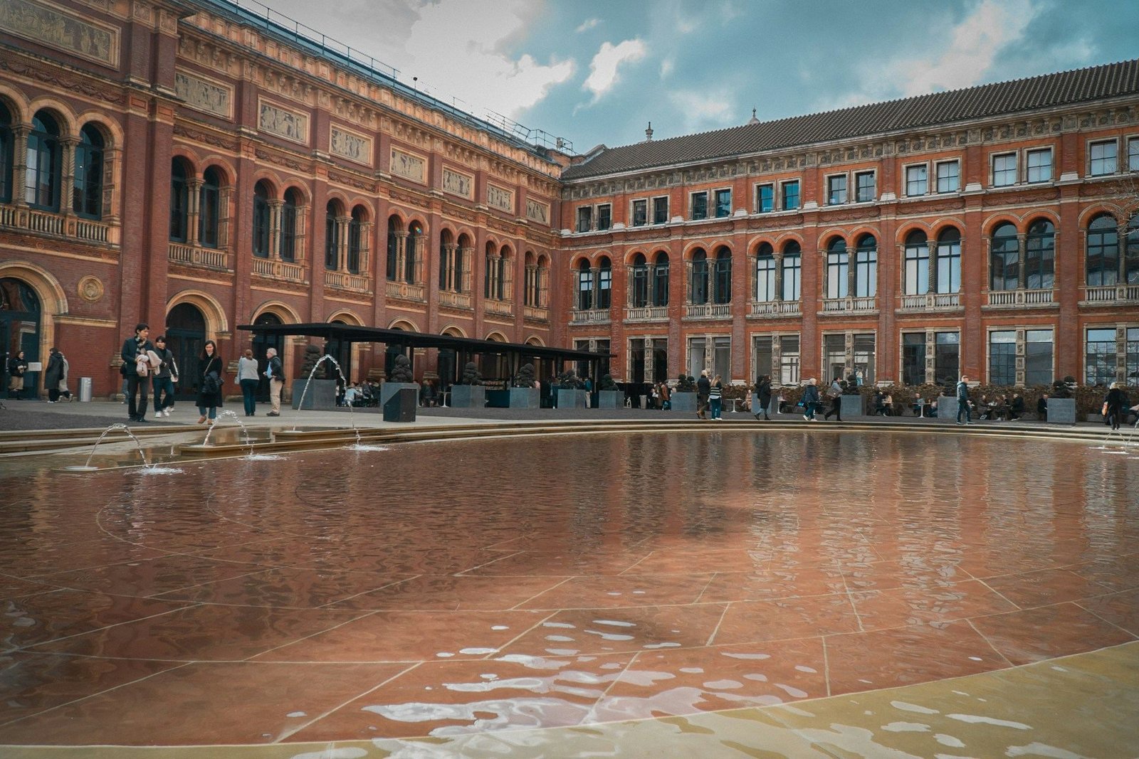 Courtyard and shallow pool of the Victoria and Albert Museum